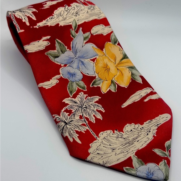 Tommy Bahama Silk Tie Brand New.  Make in USA. - Picture 3 of 8